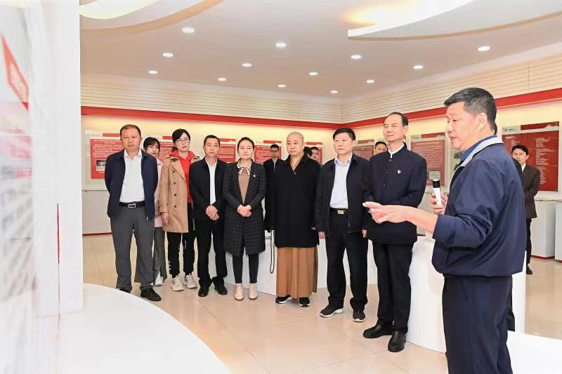 福建省人大常委會黨組書記、副主任雷春美和全國人大代表到順昌虹潤等地調(diào)研